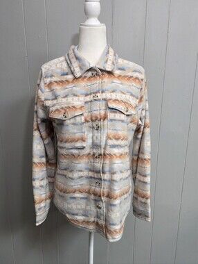 NWOT Wallflower Aztec Print Cozy Fleece Size L